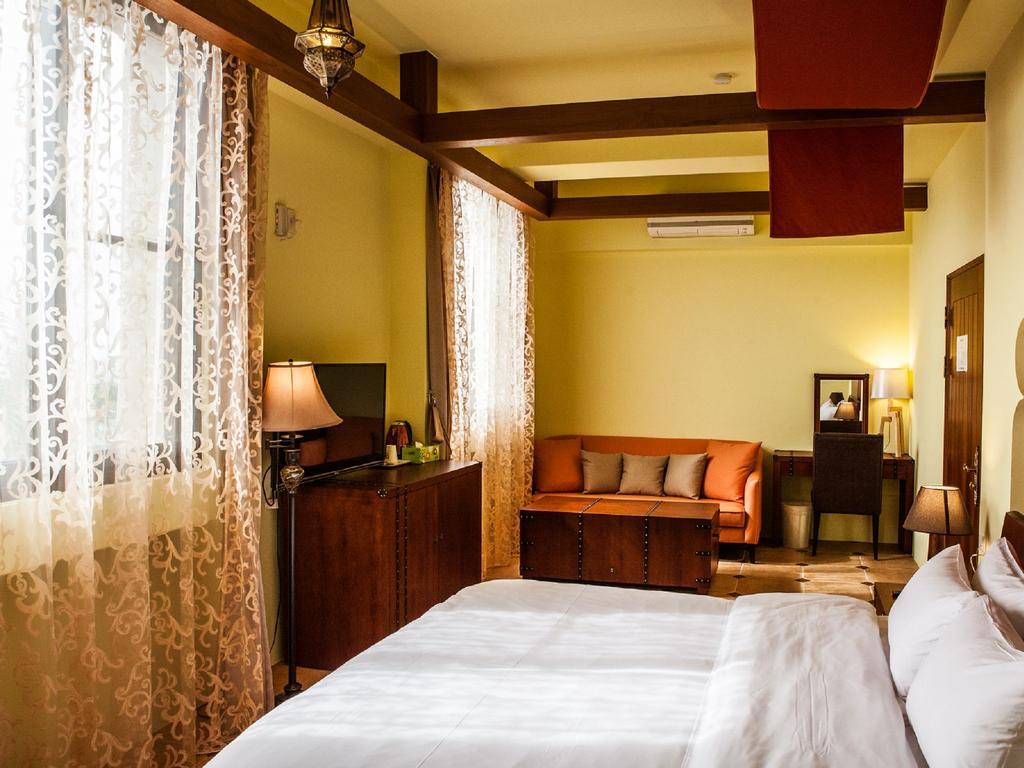 Oasis Hotel 마공 외부 사진