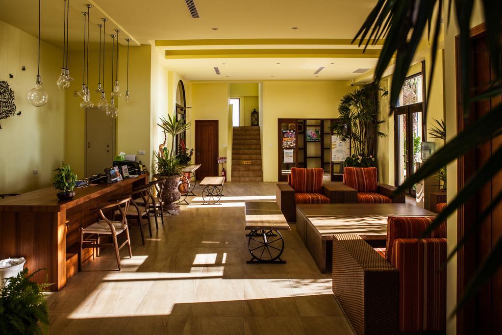 Oasis Hotel 마공 외부 사진