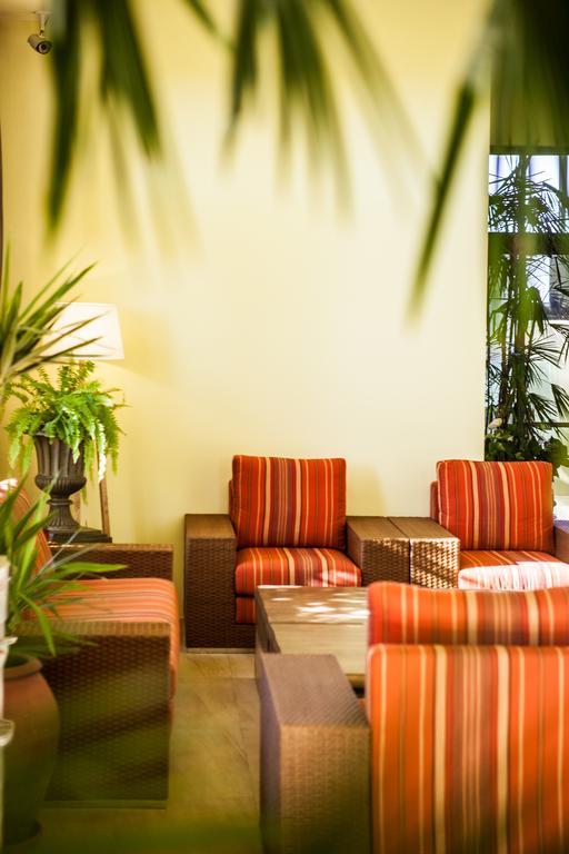 Oasis Hotel 마공 외부 사진